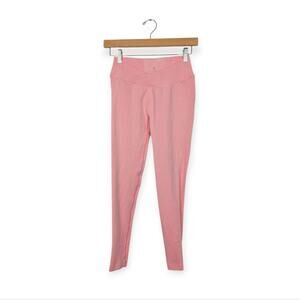 Spiritual Gangster Light Pink Cross Over Scrunch Back Leggings Size M/L